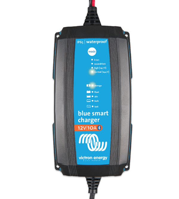 Blue Smart IP65 Charger 12/15(1) 230V AU/NZ Retail