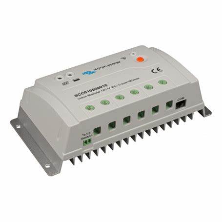 BlueSolar PWM-Pro Charge Controller 12/24V-30A